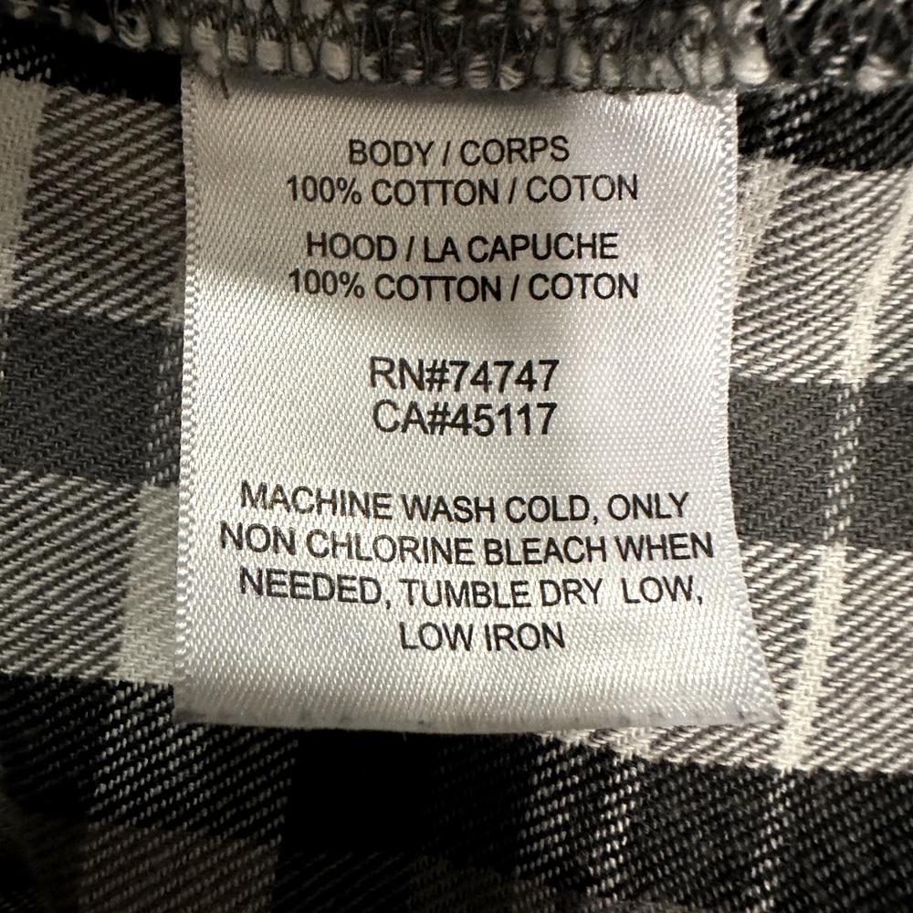 Cabela’s Natural Reflections gray/black/white hooded flannel shirt. Size… - Picture 8 of 8